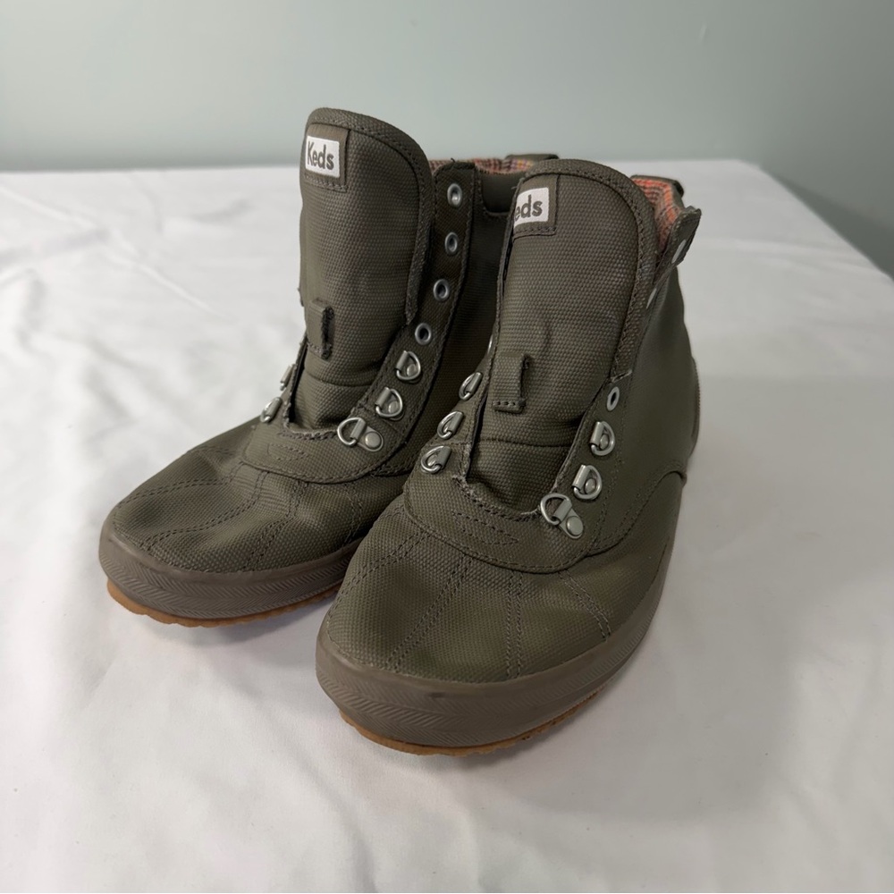 Keds Women's Scout Boot II Water Resistant Olive Duck Boots WF63369 Sz 8